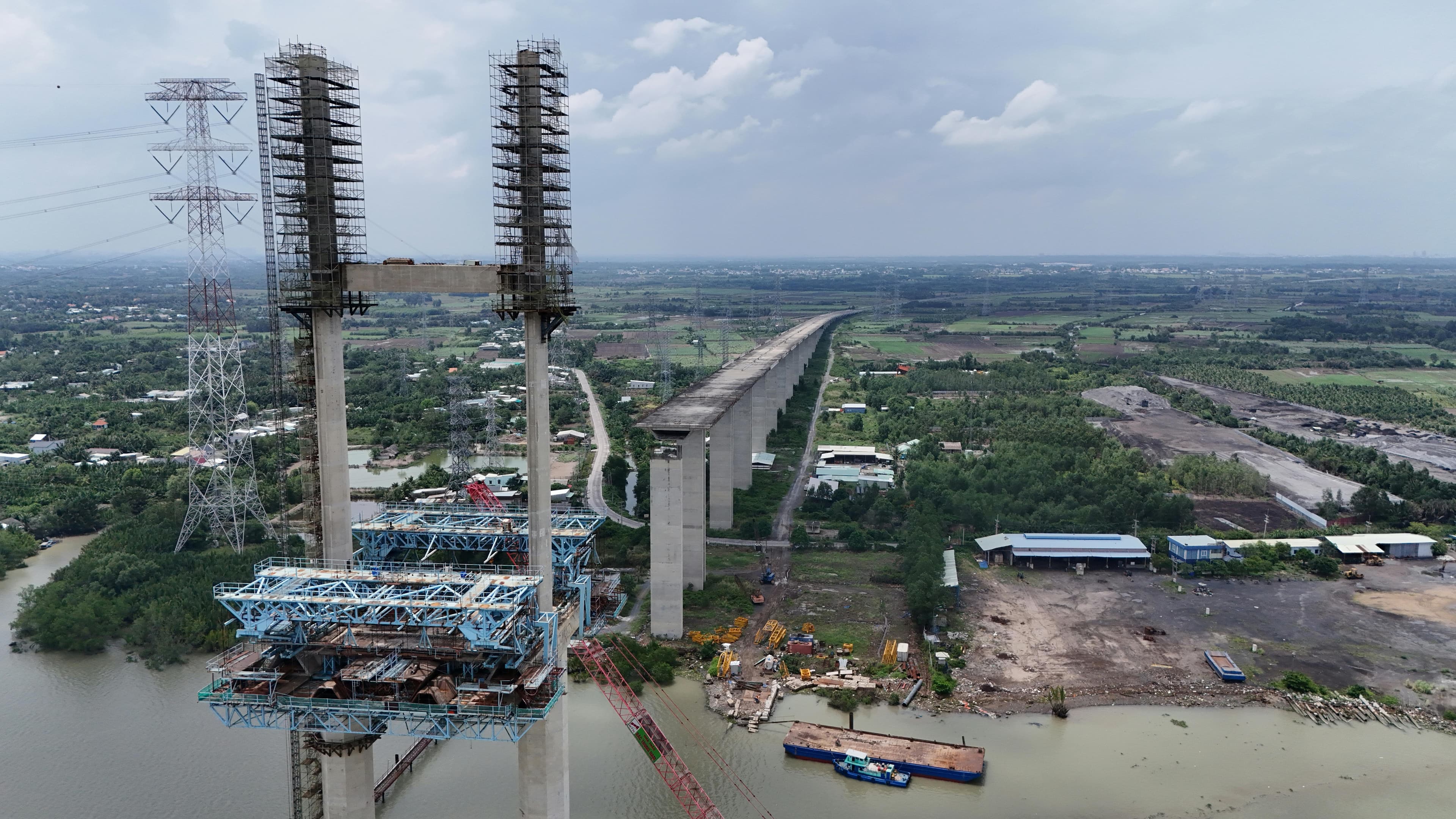 BMB hoàn thiện bộ website và hồ sơ năng lực mới